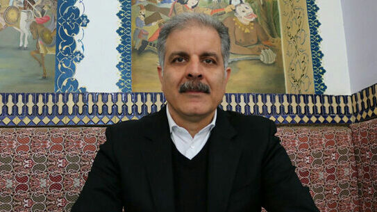 درگفتگو با چمدان خبر/رئیس جامعه هتلداران یزد:سطح اشغال هتلهای یزد به ۱۰ درصد رسیده/بستههای تشویقی و تخفیفی تأثیر محسوسی نداشته است