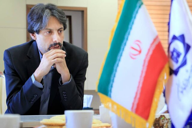 61730526