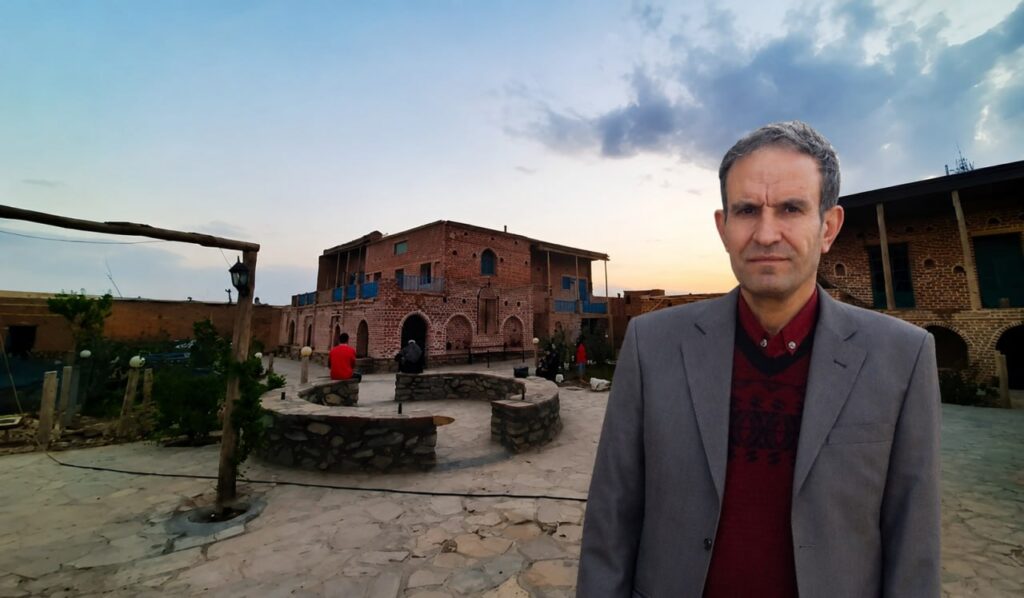 درگفتگو با چمدان خبر/رئیس جامعه بومگردی همدان: تسهیلات فعلی گردشگری گرهای از مشکلات بومگردیها باز نمیکند/ آموزش و پرورش در شهریور از اسکان مسافران در مدارس خودداری کند 66666 2