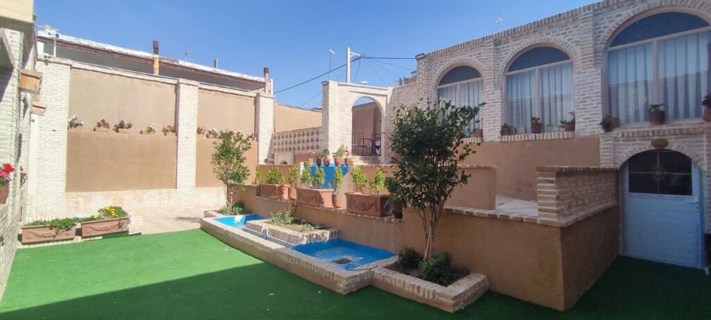 بومگردی؛روایتی زنده از اصالت و پایداری در قلب ایران