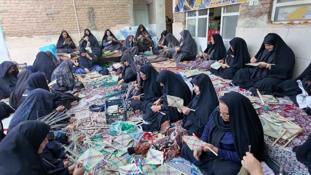 ثبت رویداد «نسیم اربعینی» در فهرست رویدادهای گردشگری کشور/ نذر بادبزنهای حصیری بافق جهانی میشود 921953