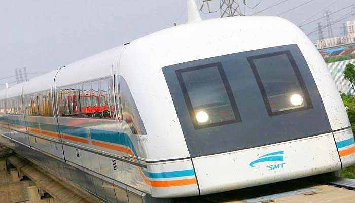 ۳۰۰ قطار از چین تا پایان سال وارد ایران میشود