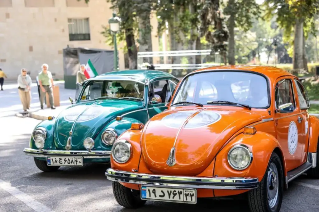 رالی فولکس بیتلها در جاده چالوس | ۳۱ خودروی کلاسیک در مسیر «ایران باشکوه» بهسوی شمال