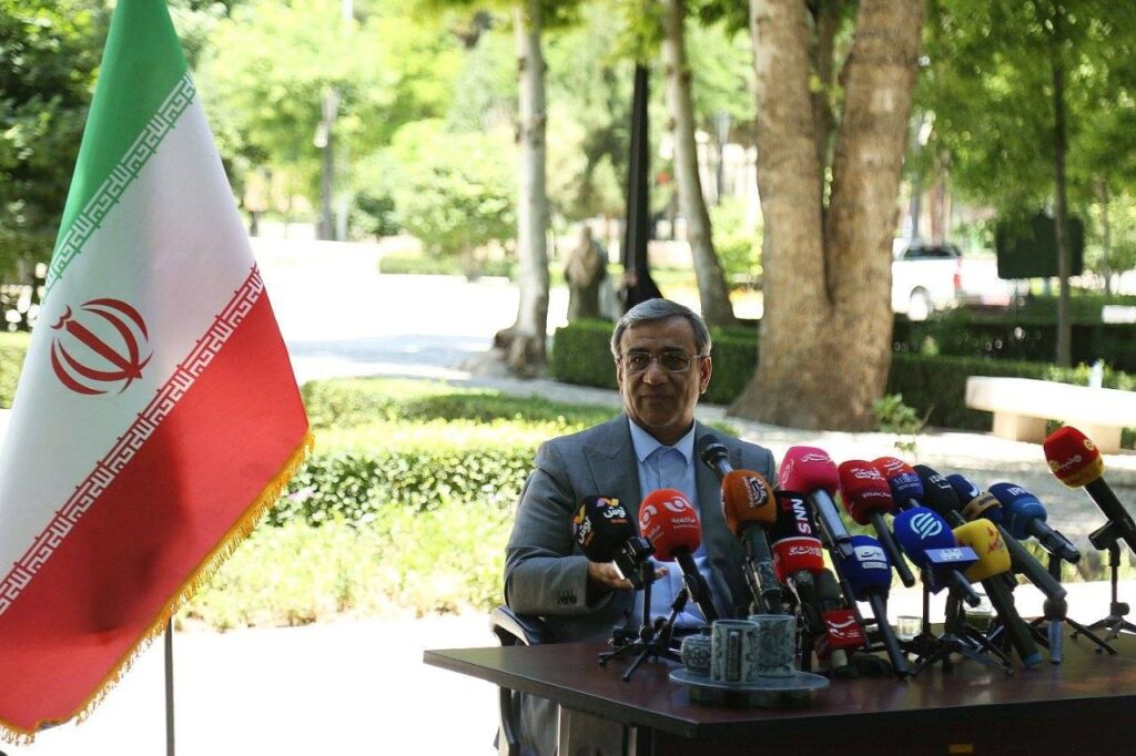 استاندار خراسان رضوی تاکید کرد: لزوم تحقق پروژه راهآهن سریع السیر مشهد – تهران