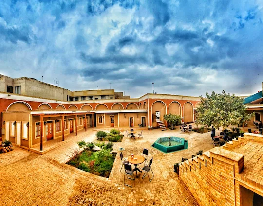 اقامت در سمنان 1