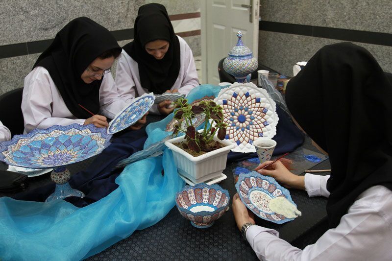 دبیرستان دخترانه گردشگری