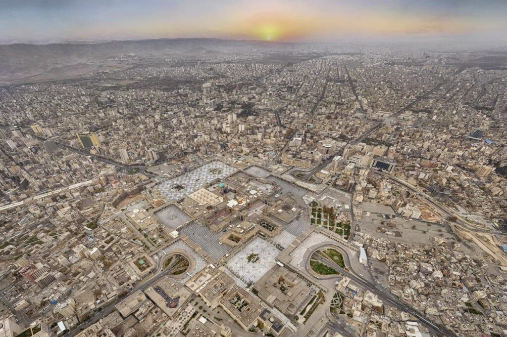 عزم جدی برای تبدیل مشهد به «منطقه آزاد زیارت»