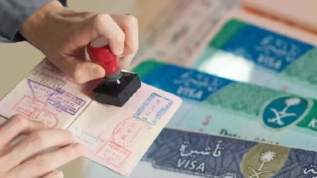 عربستان با ویزای جدید، محدودیت سفرهای عمره را برداشت ویزا عربستان