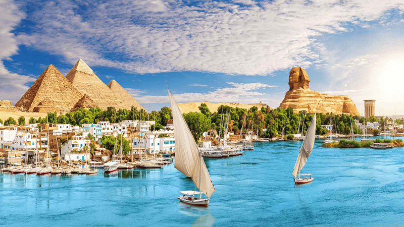 سفر به مصر شتاب گرفت / رشد پایدار گردشگری و افزایش چشمگیر درآمدها